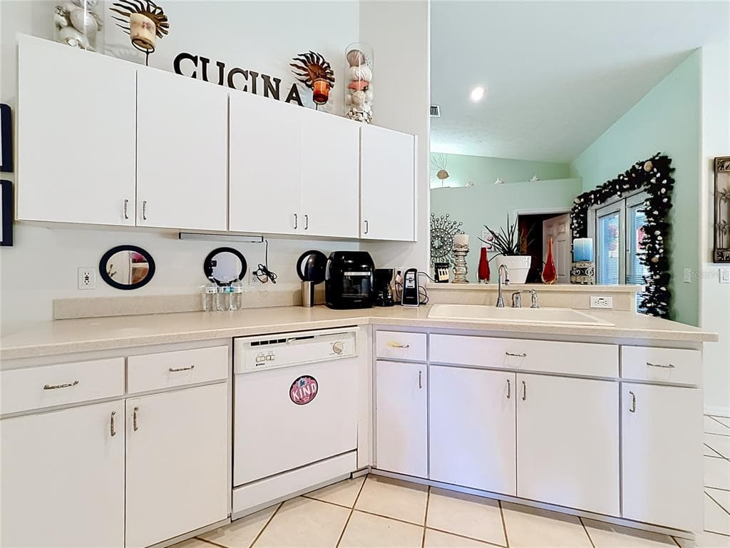 8461 N TITLEIST DRIVE, CITRUS SPRINGS, FL 34434 — zdjęcie 4