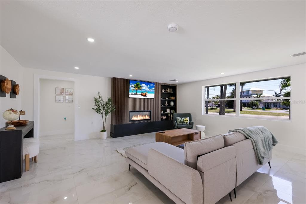214 85TH STREET, HOLMES BEACH, FL 34217 — zdjęcie 5