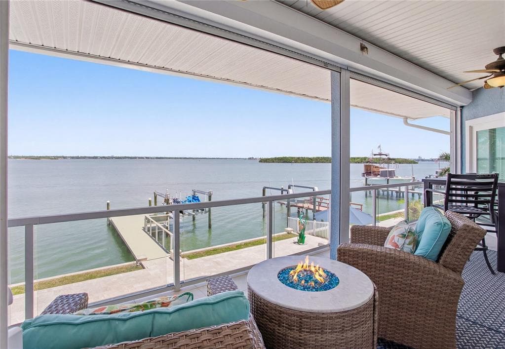547 JOHNS PASS AVENUE, MADEIRA BEACH, FL 33708 — zdjęcie 3