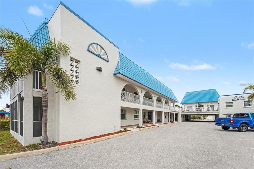 17035 GULF BOULEVARD # 216, ST PETERSBURG, FL 33708