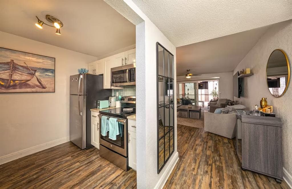 17035 GULF BOULEVARD # 216, ST PETERSBURG, FL 33708 — zdjęcie 4