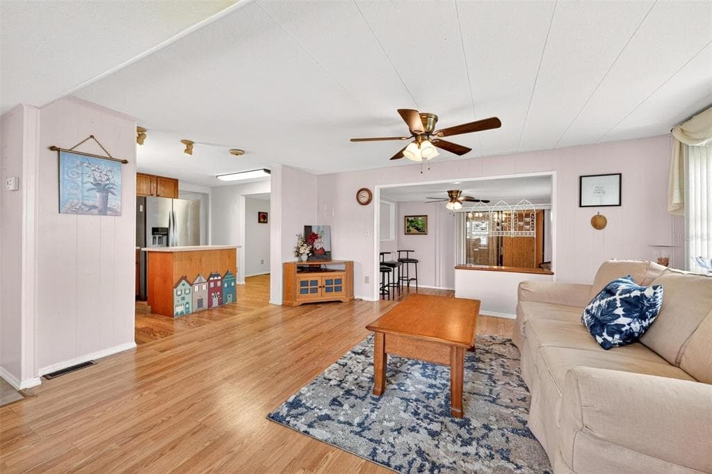 31643 HOWARD STREET, TAVARES, FL 32778 — zdjęcie 4