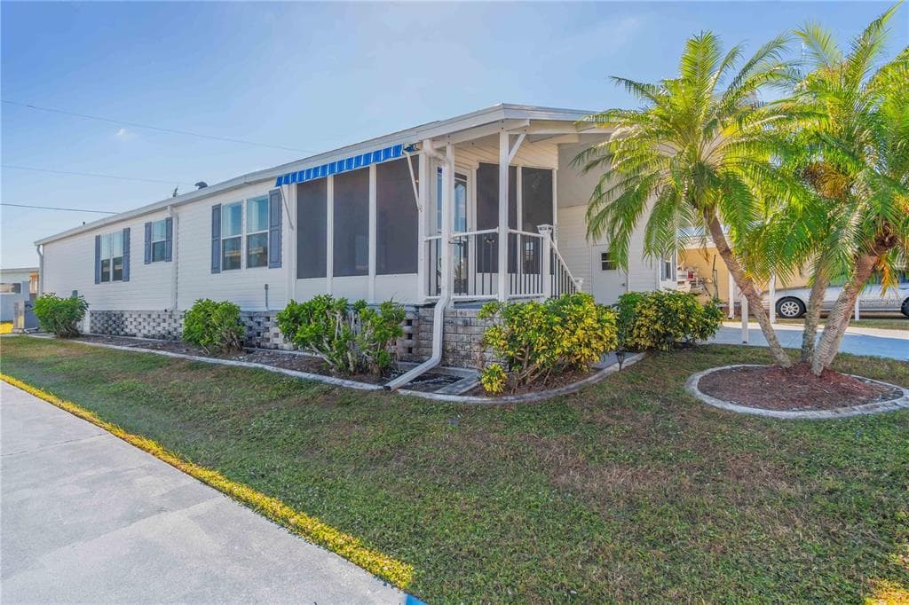 527 FLEETWOOD STREET, NORTH PORT, FL 34287 — zdjęcie 5