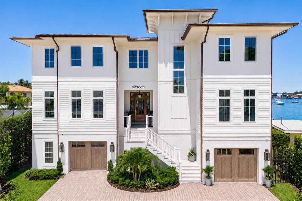 16 SANDPIPER ROAD, TAMPA, FL 33609