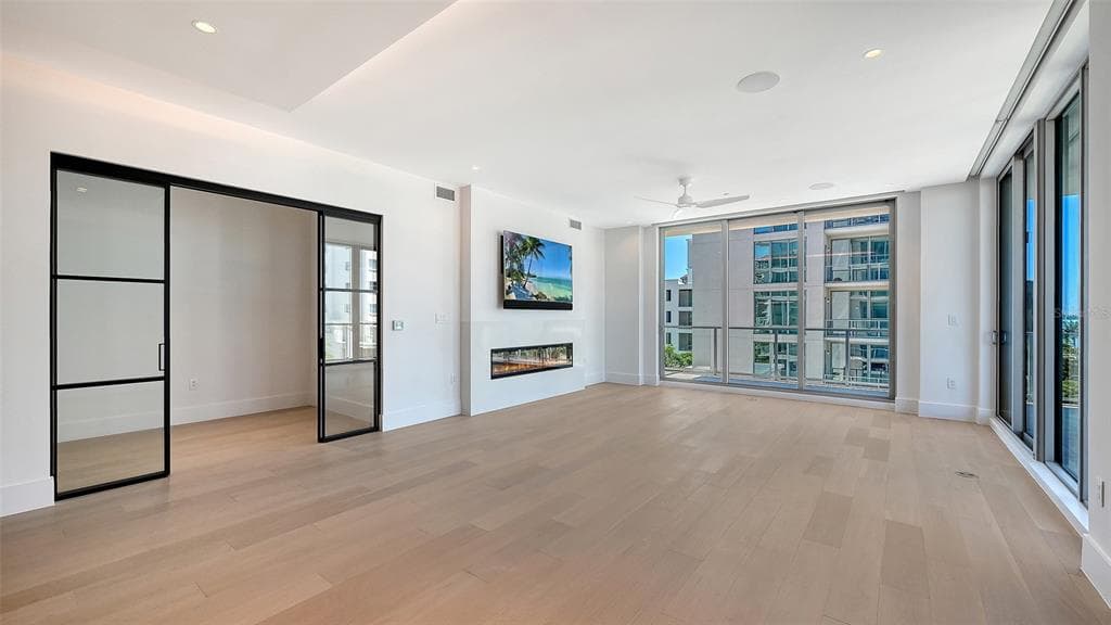 253 GOLDEN GATE POINT # 401, SARASOTA, FL 34236 — zdjęcie 3