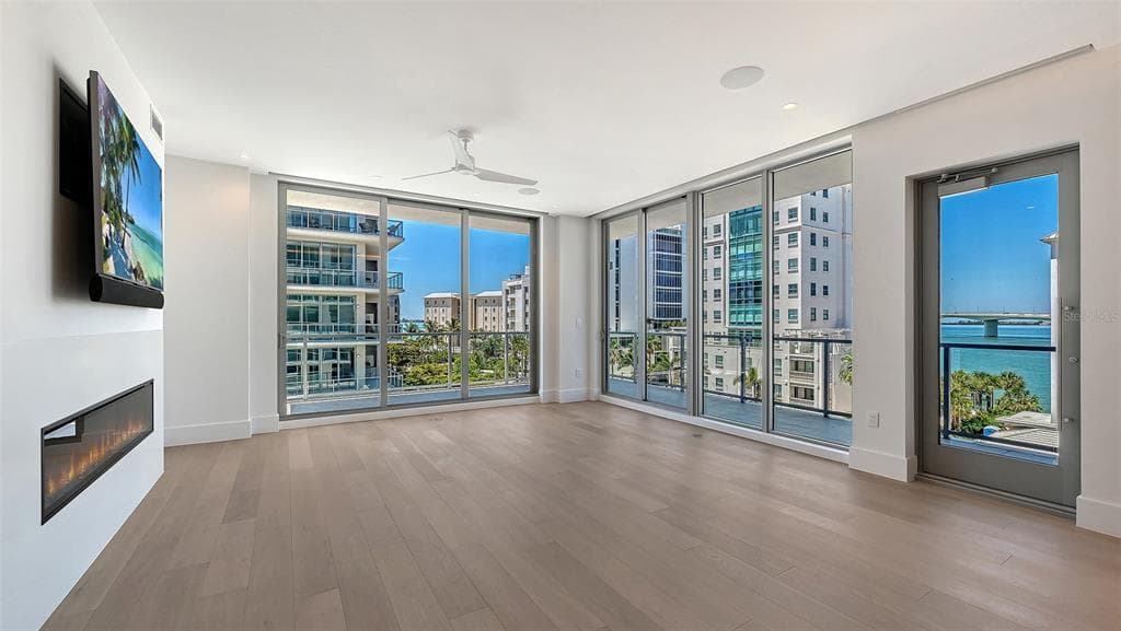 253 GOLDEN GATE POINT # 401, SARASOTA, FL 34236 — zdjęcie 5