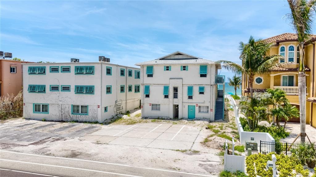 19306 GULF BOULEVARD, INDIAN ROCKS BEACH, FL 33785 — zdjęcie 2