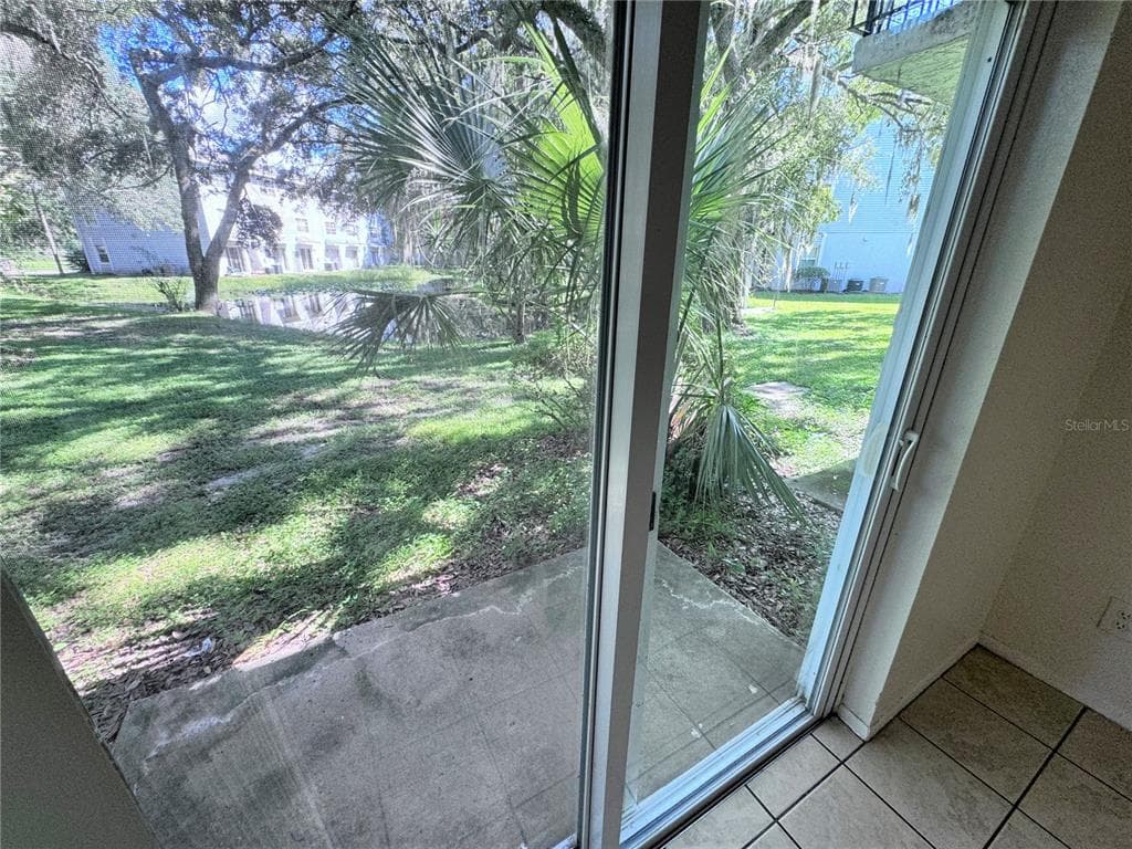 7177 E BANK DRIVE # 102, TAMPA, FL 33617 — zdjęcie 4