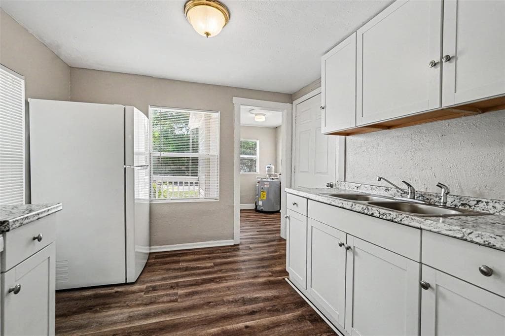 828 E 145TH AVENUE, TAMPA, FL 33613 — zdjęcie 5