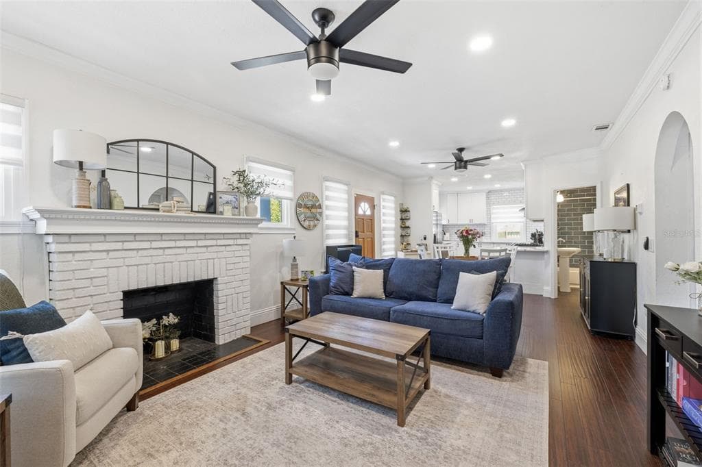 2237 14TH AVENUE N, ST PETERSBURG, FL 33713 — zdjęcie 4