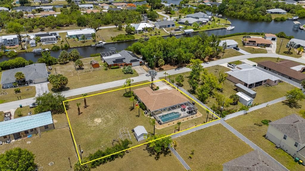 18075 PETOSKEY CIRCLE, PORT CHARLOTTE, FL 33948 — zdjęcie 3