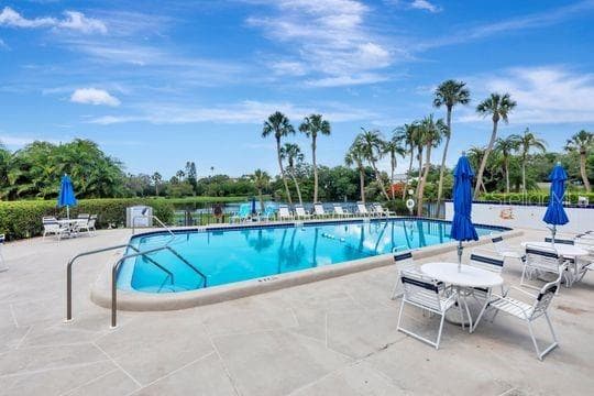 220 BELLEVIEW BOULEVARD # 203, BELLEAIR, FL 33756 — zdjęcie 2