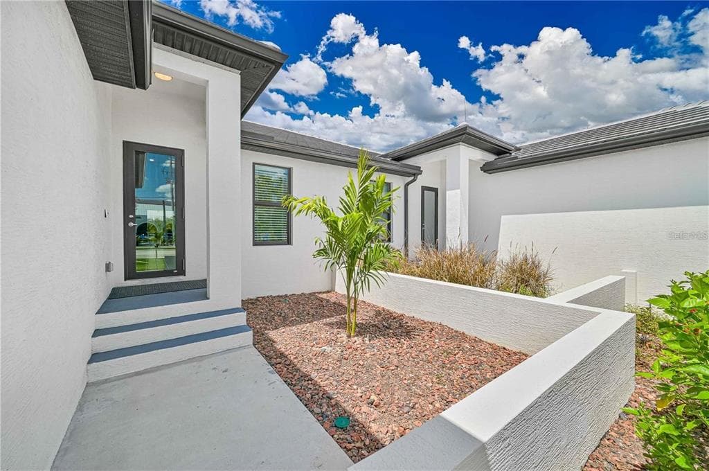 180 MADRID BOULEVARD, PUNTA GORDA, FL 33950 — zdjęcie 2