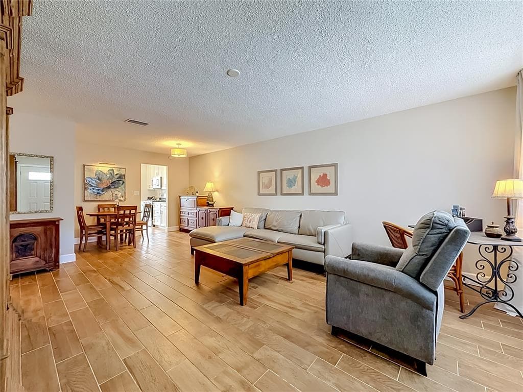 5925 SHORE BOULEVARD S # 107, GULFPORT, FL 33707 — zdjęcie 2