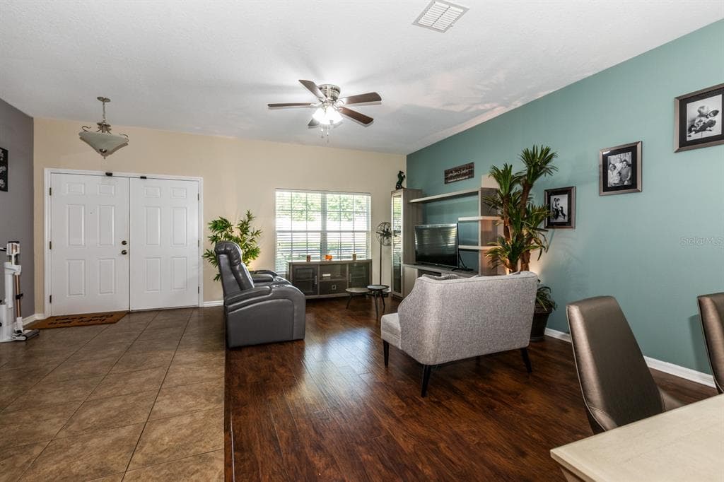 2943 ETOWAH PARK BOULEVARD, TAVARES, FL 32778 — zdjęcie 4