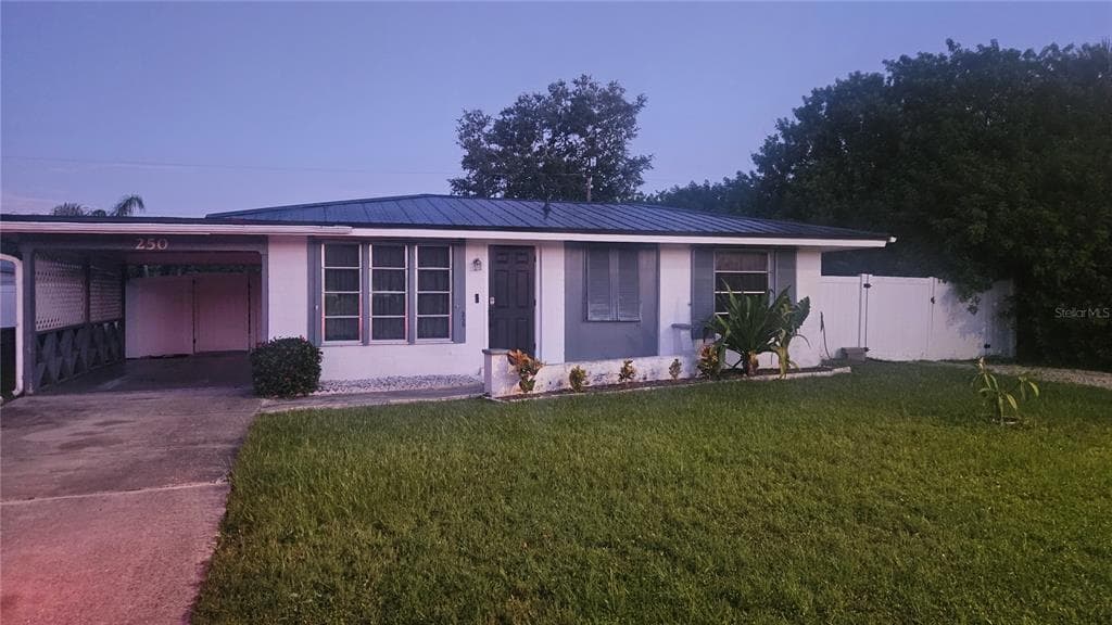 250 CHAMBER STREET NW, PORT CHARLOTTE, FL 33948