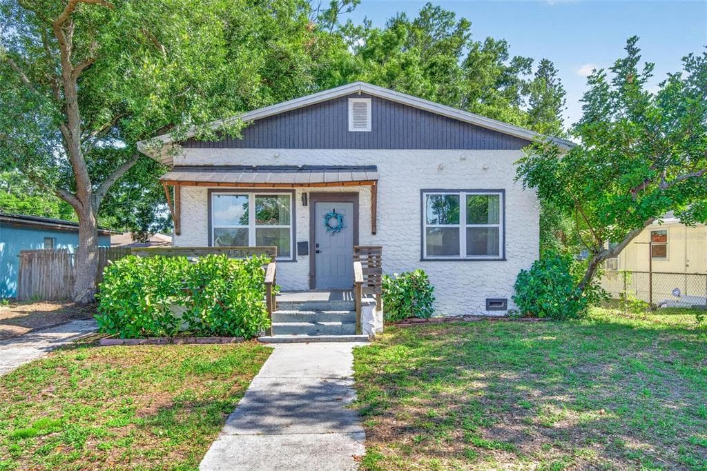 4556 YARMOUTH AVENUE S, ST PETERSBURG, FL 33711