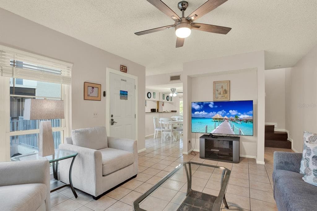 169 MEDALLION BOULEVARD # E, MADEIRA BEACH, FL 33708 — zdjęcie 3