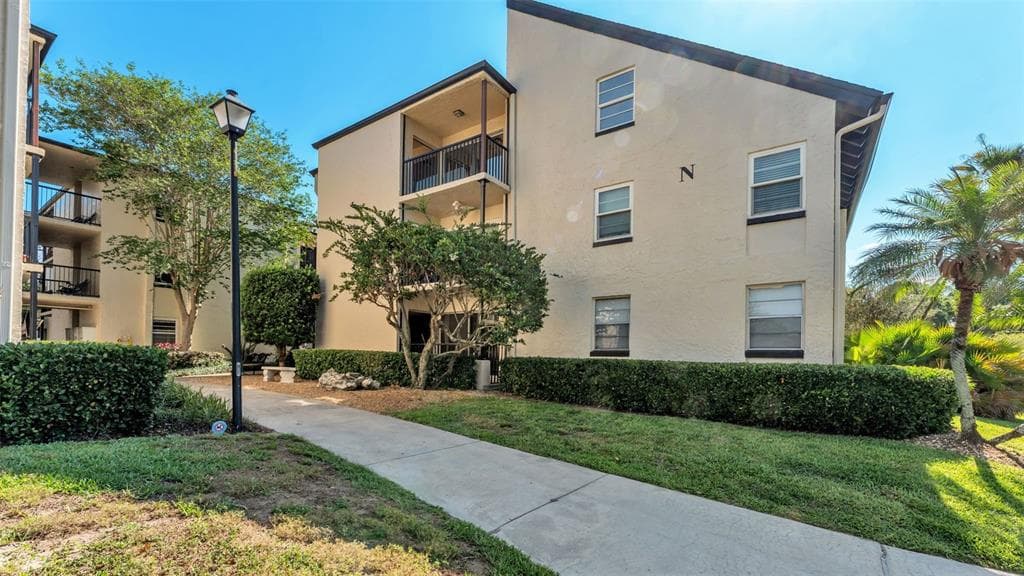 2025 SYLVESTER RD # N305, LAKELAND, FL 33803