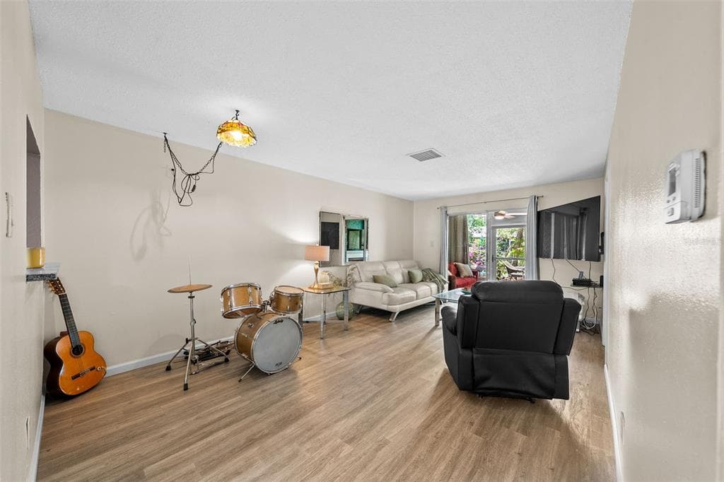 3657 TROPHY BOULEVARD, NEW PORT RICHEY, FL 34655 — zdjęcie 5