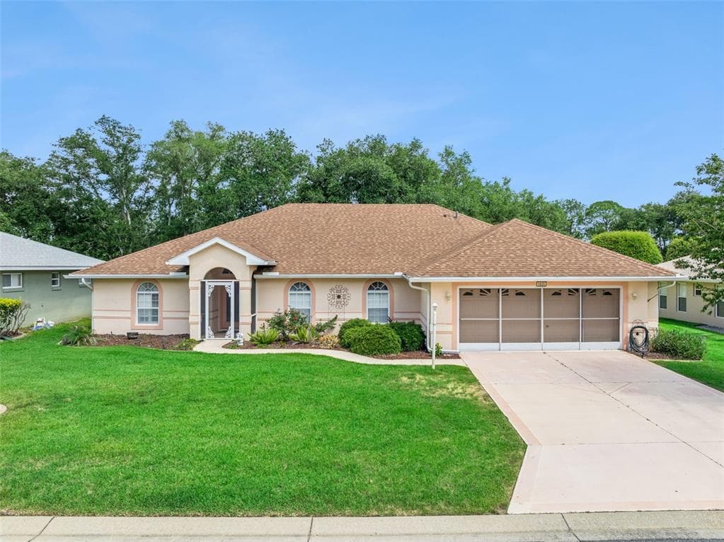 5825 PRINCESS CAROLINE PLACE, LEESBURG, FL 34748