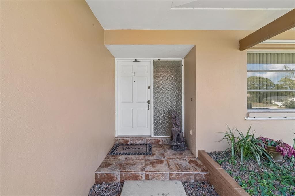 1251 HOLIDAY DRIVE, TARPON SPRINGS, FL 34689 — zdjęcie 3
