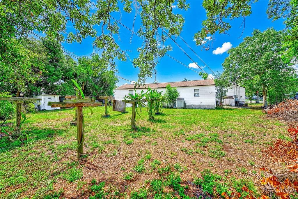 3257 57TH AVENUE N, ST PETERSBURG, FL 33714 — zdjęcie 2