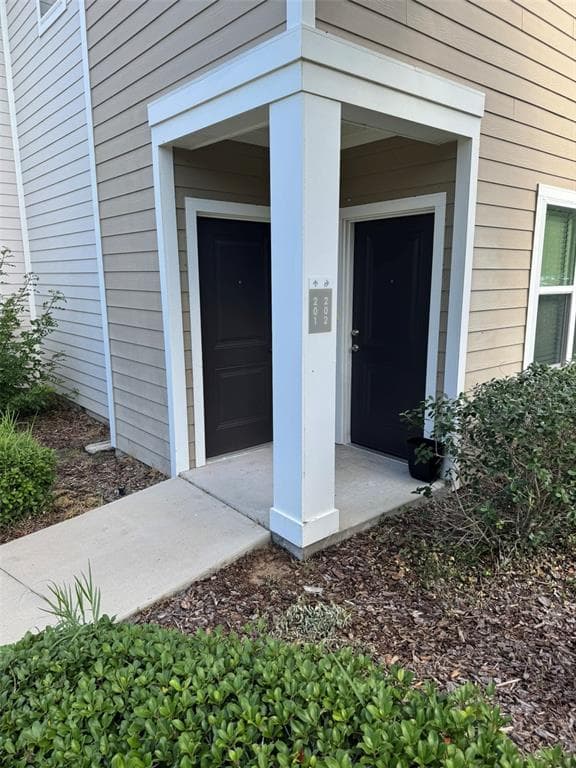 2420 ANN ROU ROAD # 201, TAVARES, FL 32778 — zdjęcie 2