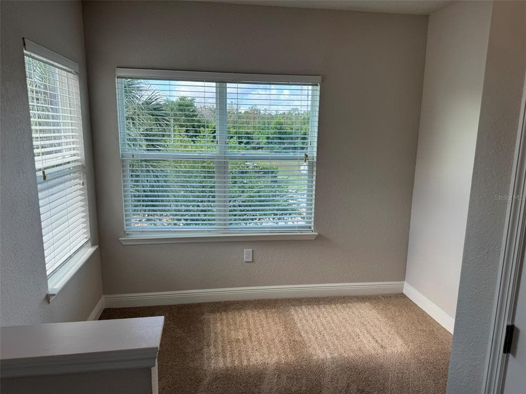 2420 ANN ROU ROAD # 201, TAVARES, FL 32778 — zdjęcie 4