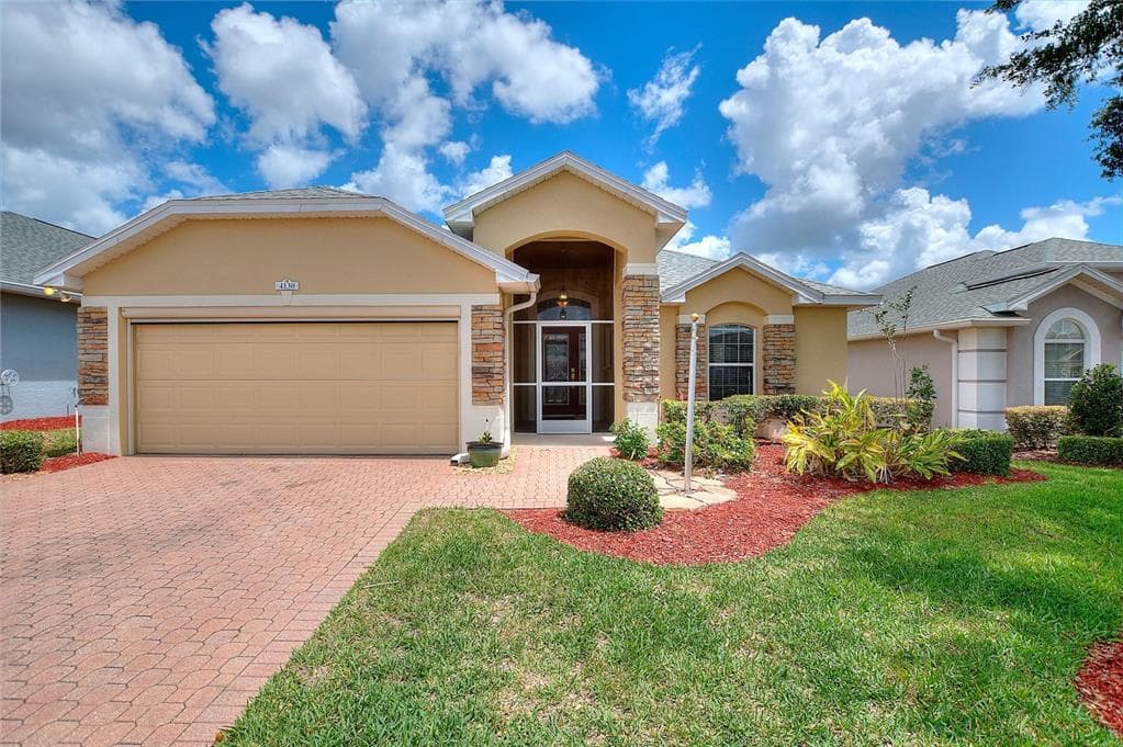 4130 BEDFORD AVENUE, WINTER HAVEN, FL 33884