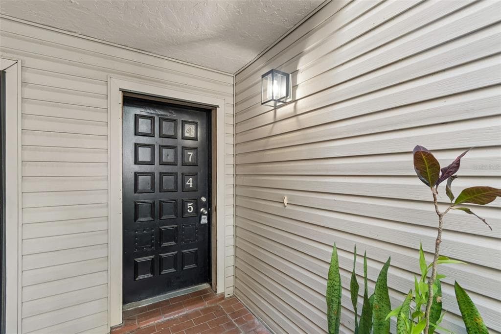 4745 PURITAN CIRCLE # 4745, TAMPA, FL 33617 — zdjęcie 4