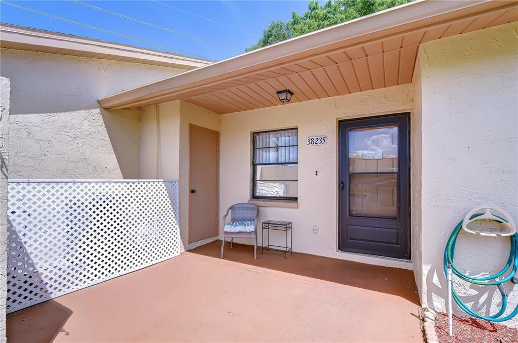 38235 BOXWOOD DRIVE # 38235, ZEPHYRHILLS, FL 33542 — zdjęcie 2