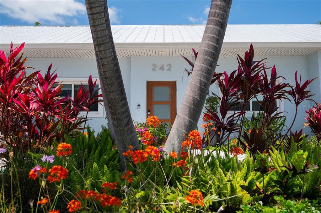 242 GLADIOLUS STREET, ANNA MARIA, FL 34216 — zdjęcie 4