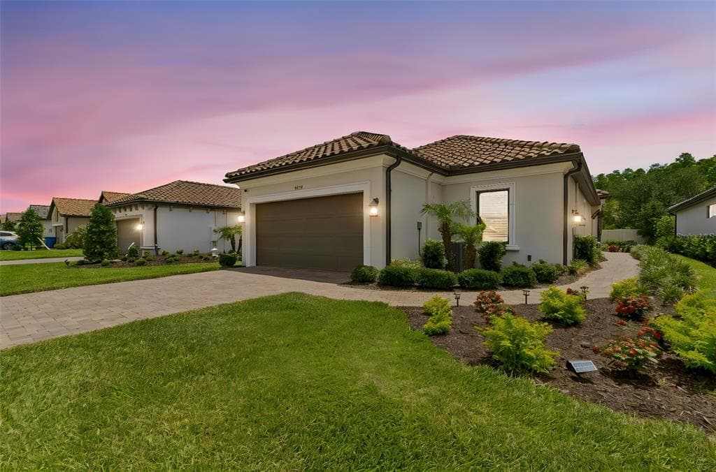 4534 GAROFALO ROAD, WESLEY CHAPEL, FL 33543