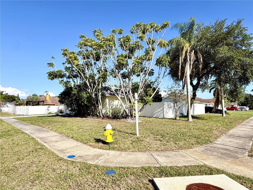 8212 101ST COURT, SEMINOLE, FL 33777 — zdjęcie 3