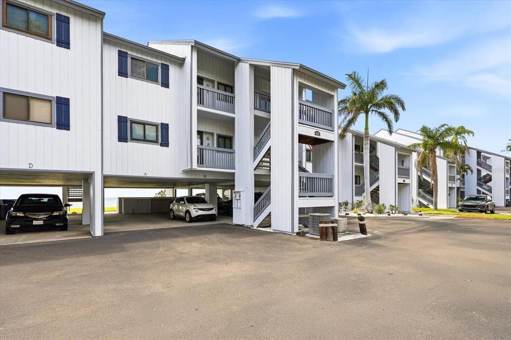 818 BAHIA DEL SOL DRIVE # 28, RUSKIN, FL 33570 — zdjęcie 3