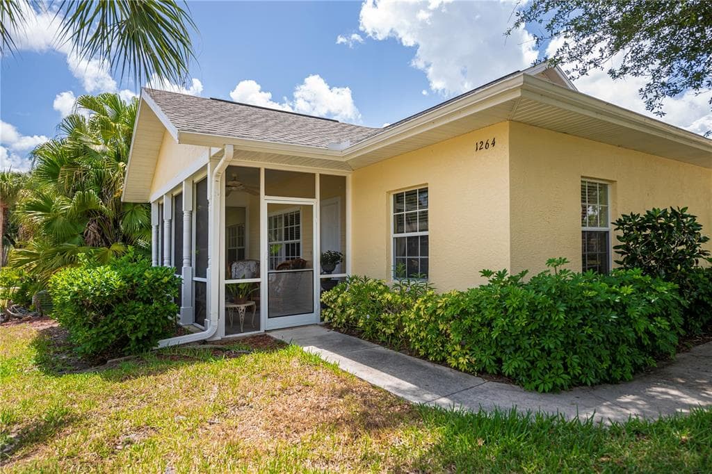 1264 RED OAK LANE, PORT CHARLOTTE, FL 33948
