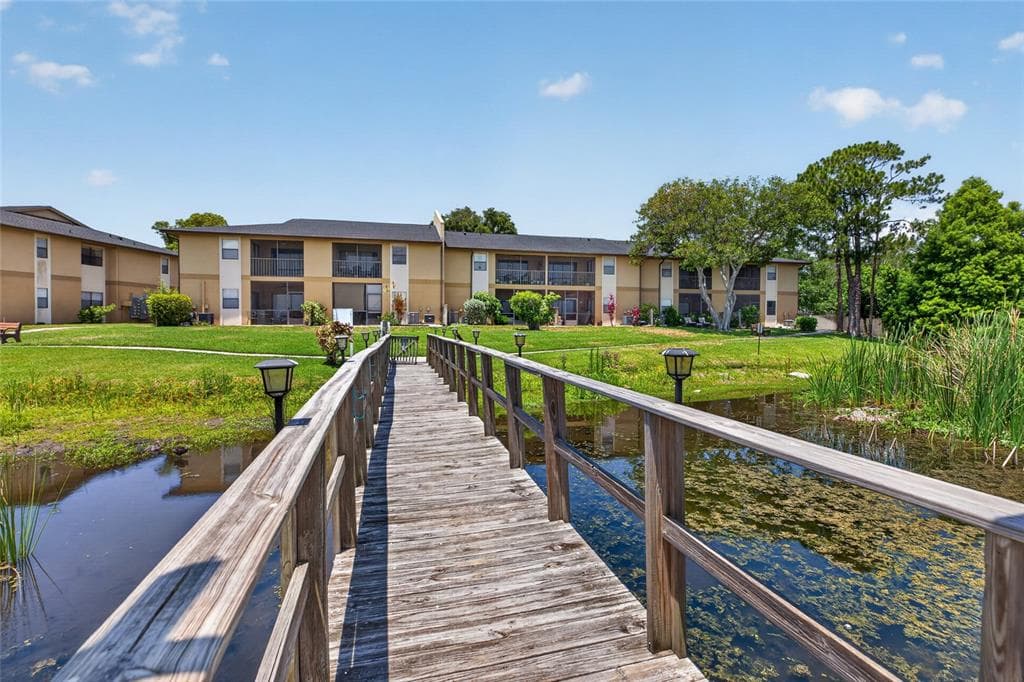 10125 SAILWINDS BOULEVARD N # 104, LARGO, FL 33773 — zdjęcie 4