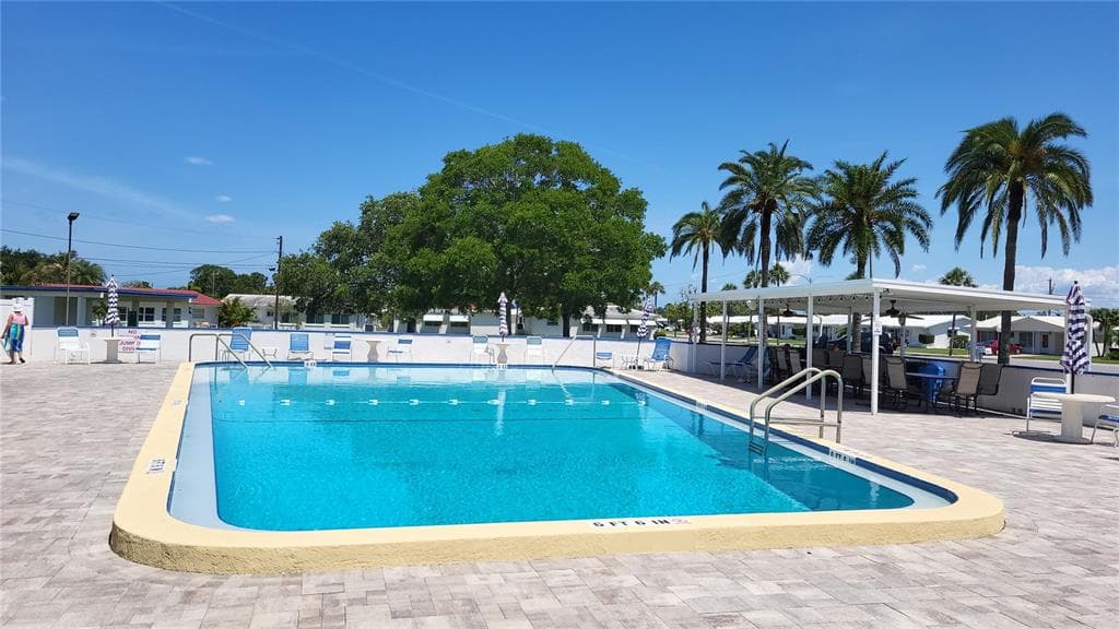 9660 44TH STREET N, PINELLAS PARK, FL 33782 — zdjęcie 2