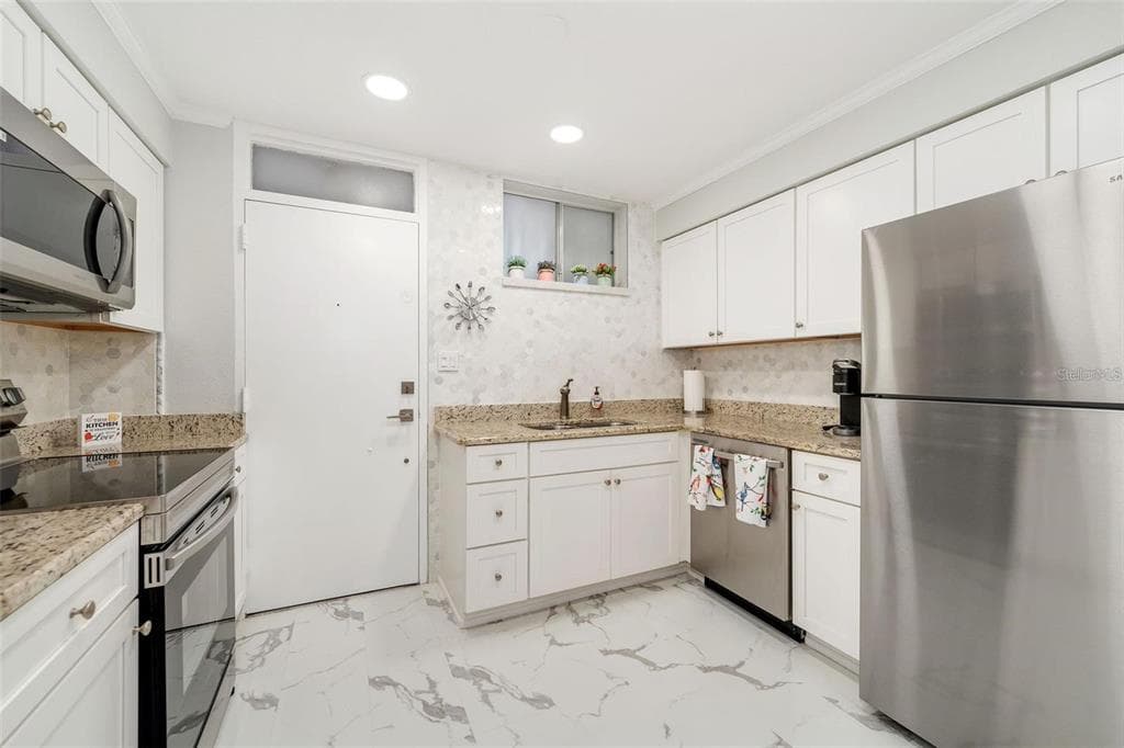 700 MELROSE AVENUE # J24, WINTER PARK, FL 32789 — zdjęcie 4