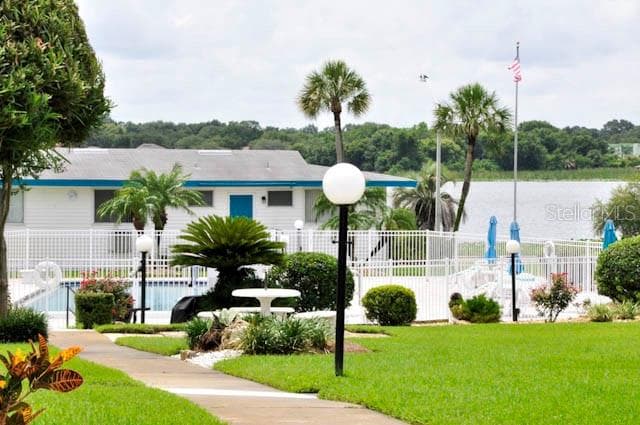 1600 W LAKE PARKER DRIVE # B4, LAKELAND, FL 33805 — zdjęcie 3