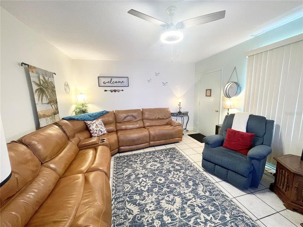 1600 W LAKE PARKER DRIVE # B4, LAKELAND, FL 33805 — zdjęcie 4