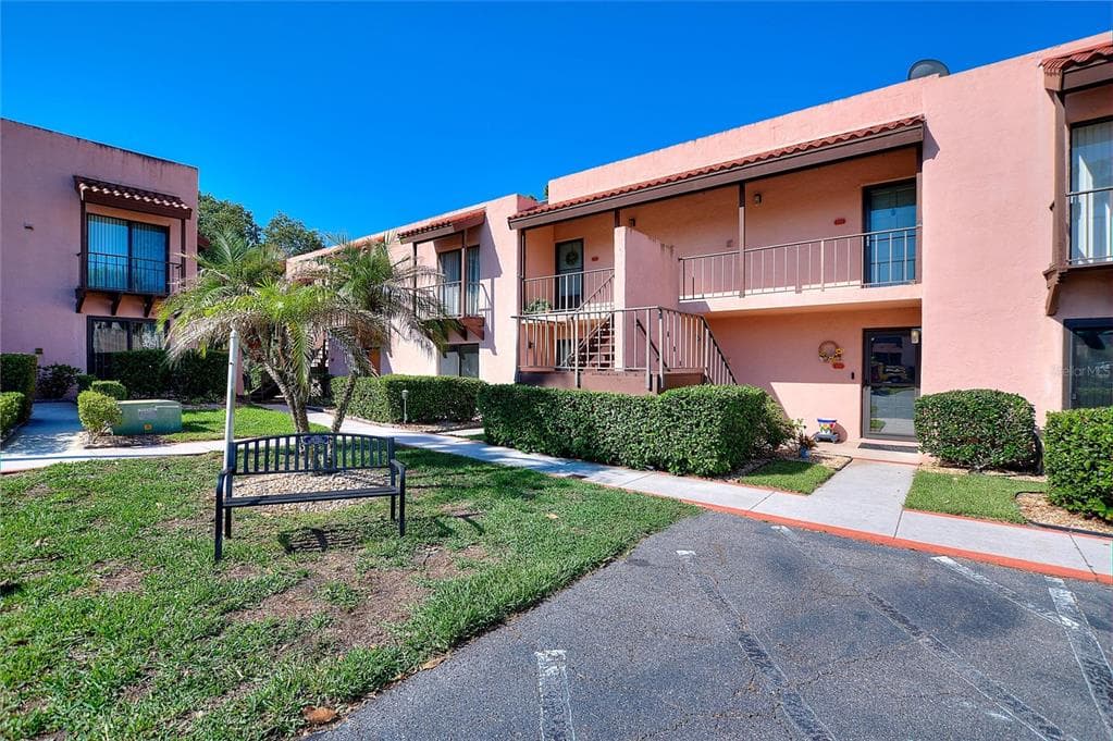 206 LA CASA # 206, LAKE WALES, FL 33898