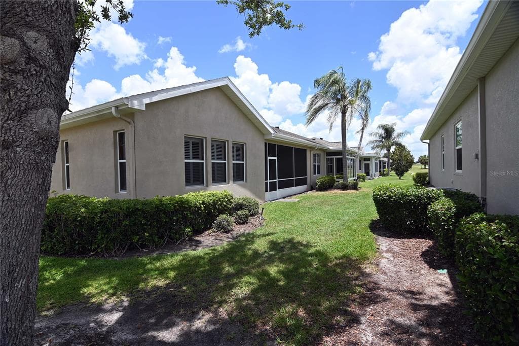 2294 SIFIELD GREENS WAY # 2294, SUN CITY CENTER, FL 33573 — zdjęcie 4