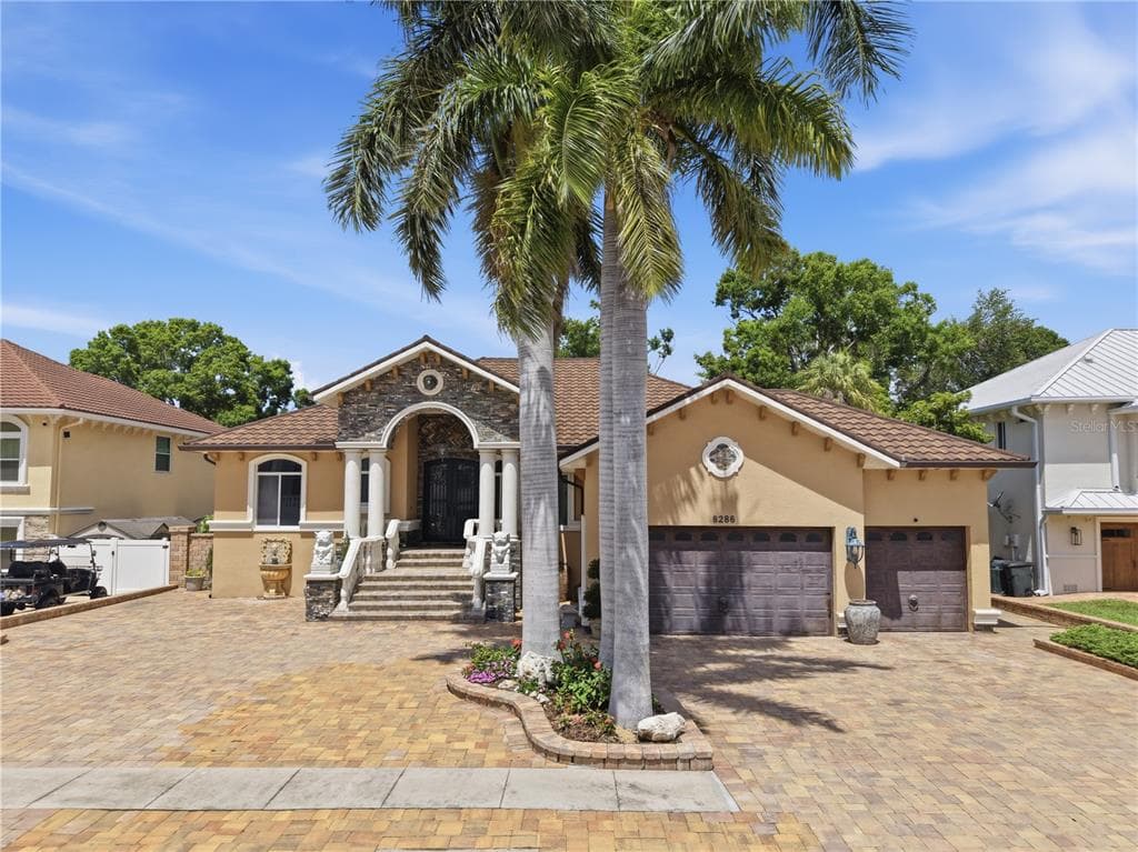 8286 N 97TH N ST, SEMINOLE, FL 33777 — zdjęcie 2