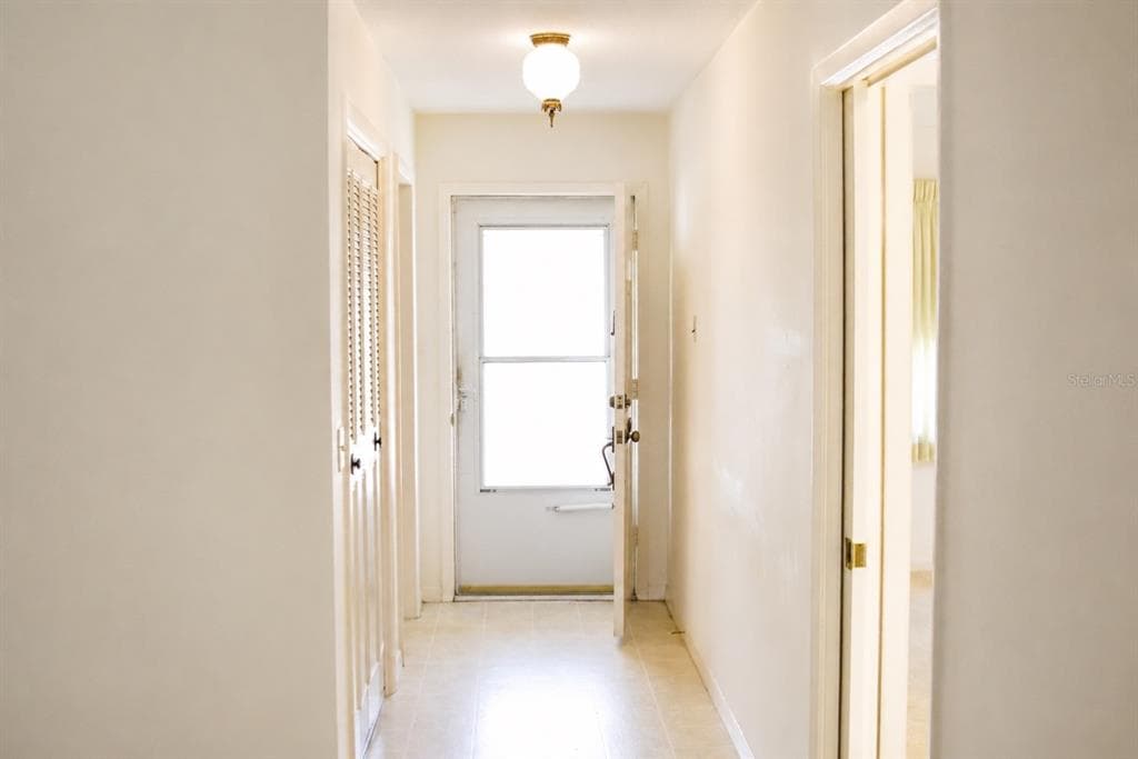 1656 S LAKE AVENUE # 4, CLEARWATER, FL 33756 — zdjęcie 2