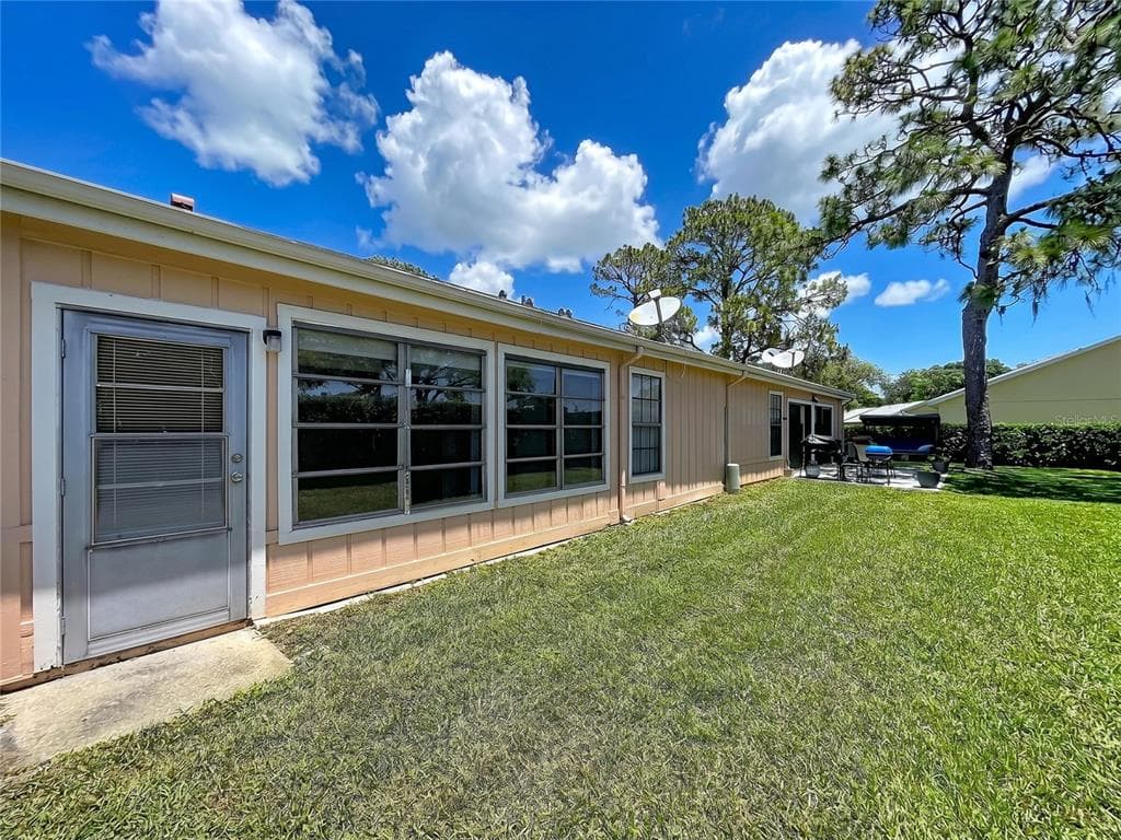 9319 TROWBRIDGE COURT, NEW PORT RICHEY, FL 34655 — zdjęcie 4