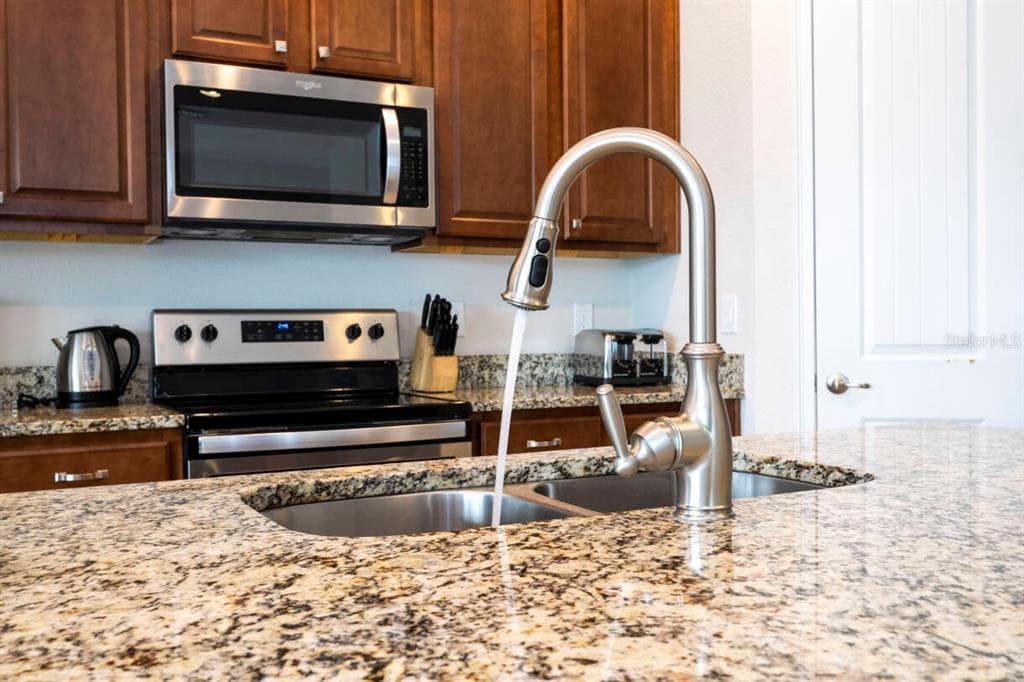 7479 MARKER AVENUE, KISSIMMEE, FL 34747 — zdjęcie 5