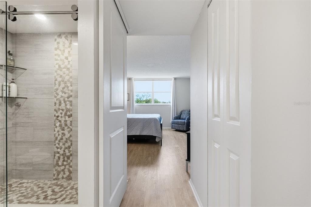 4915 BAY STREET NE # 323, ST PETERSBURG, FL 33703 — zdjęcie 4
