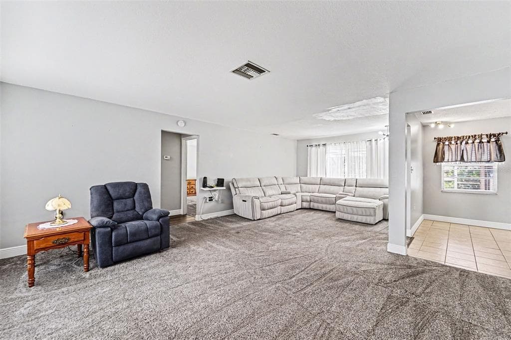 8040 SAYBROOK DRIVE, PORT RICHEY, FL 34668 — zdjęcie 4